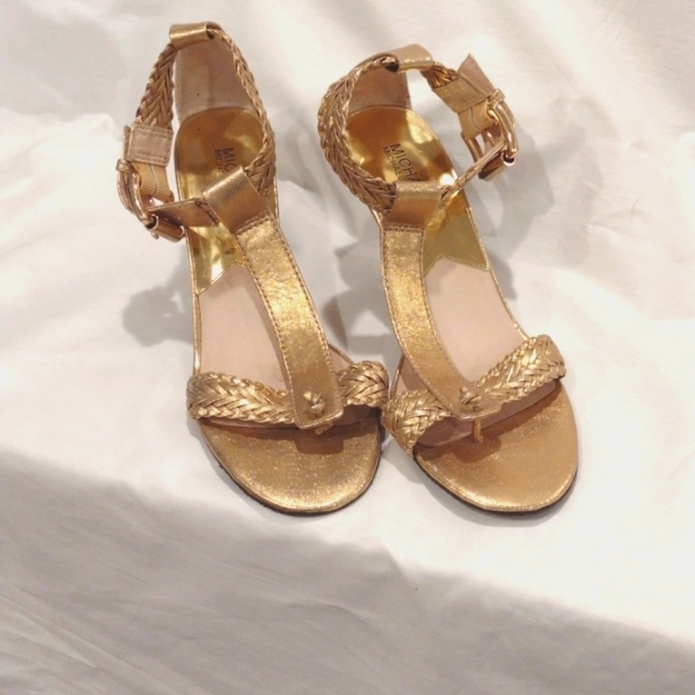Michael Kors Sandals Juniper T-Strap Thong Braided Woven Leather Gold Size 9.5